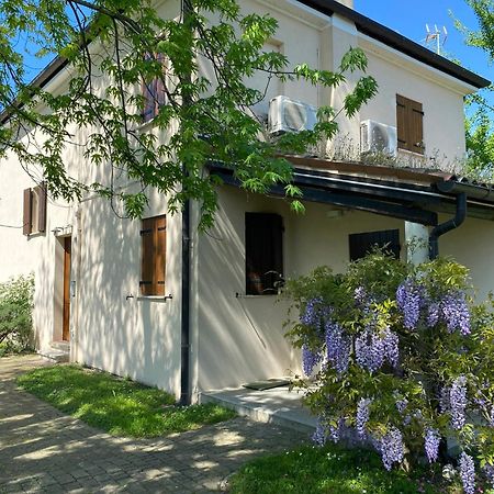 Holiday Home Giaron Rosolina Luaran gambar