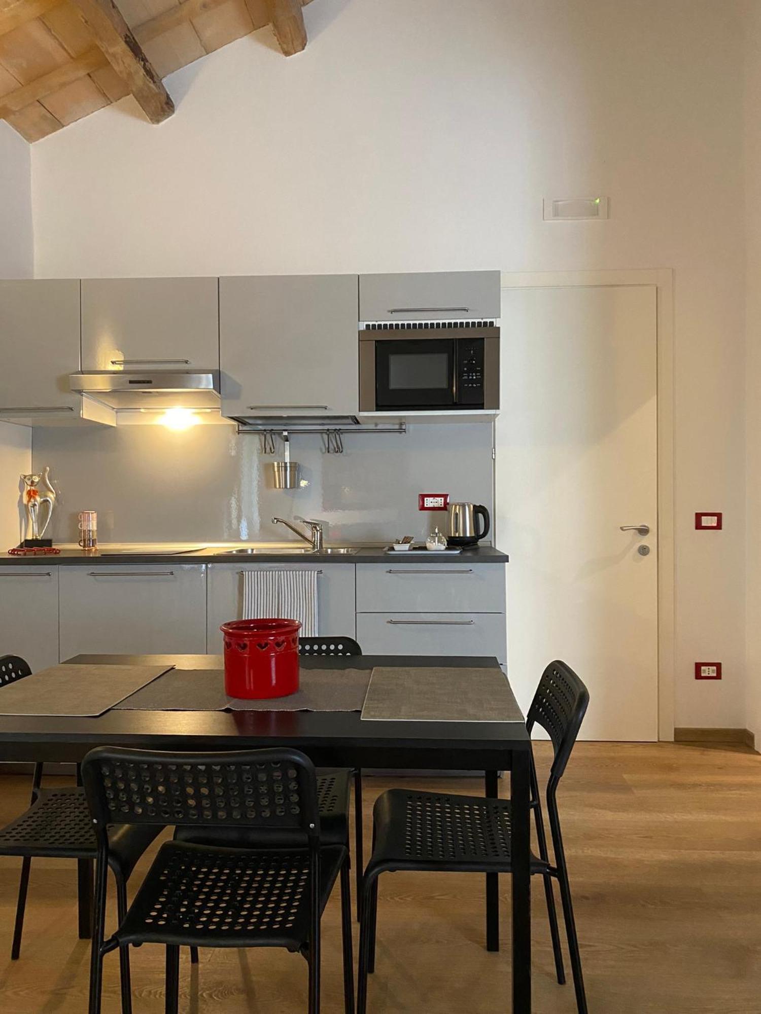 Holiday Home Giaron Rosolina Luaran gambar